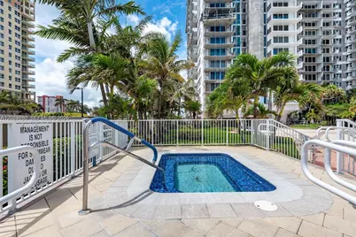 2030 S Ocean Dr #1710, Hallandale Beach, FL 33009 - Photo 11