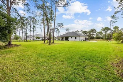 10630 Sugar Pine Dr, Fort Pierce, FL 34945 - Photo 3