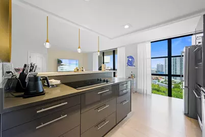 18181 NE 31st Ct #2205, Aventura, FL 33160 - Photo 7