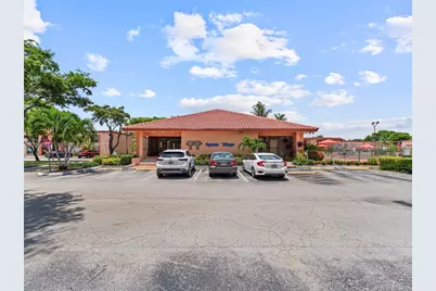 7170 Fairway Dr #M2, Miami Lakes, FL 33014 - Photo 23