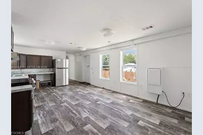 1038 Canopy Ln, Moore Haven, FL 33471 - Photo 11