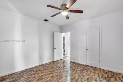 576 NW 147th St #a, Miami, FL 33168 - Photo 3