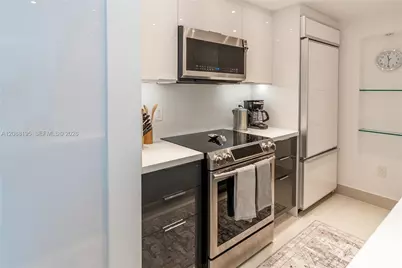 10275 Collins Ave #720, Bal Harbour, FL 33154 - Photo 11