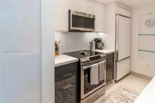 10275 Collins Ave, Bal Harbour, FL 33154 - Photo 11