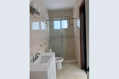 [Address not provided], Miami Lakes, FL 33016 - Photo 7