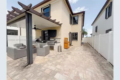 11014 W 35th Ln, Hialeah, FL 33018 - Photo 55