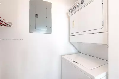 253 NE 2nd St #3105, Miami, FL 33132 - Photo 15