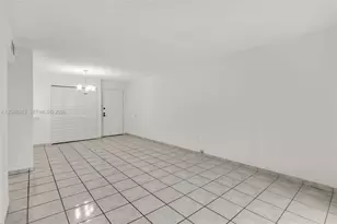 210 Fontainebleau Blvd, Miami, FL 33172 - Photo 7
