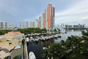 3340 NE 190th St, Aventura, FL 33180 - Photo 11