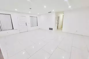 18320 NE 7th Ct, North Miami Beach, FL 33179 - Photo 9