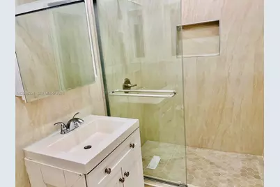 18320 NE 7th Ct, North Miami Beach, FL 33179 - Photo 29