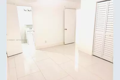 18320 NE 7th Ct, North Miami Beach, FL 33179 - Photo 31
