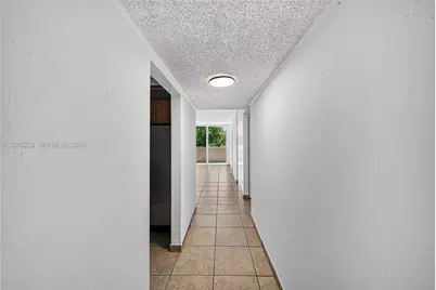 10000 NW 80th Ct #2432, Hialeah Gardens, FL 33016 - Photo 5