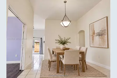 16362 SW 94th St, Miami, FL 33196 - Photo 5