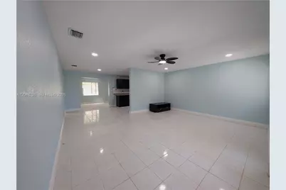 2912 Sunshine Blvd, Miramar, FL 33023 - Photo 7