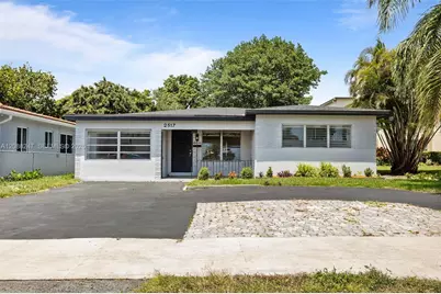 2517 Polk St, Hollywood, FL 33020 - Photo 1