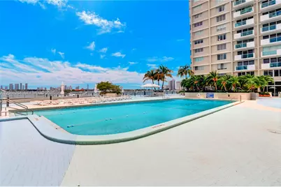 1200 West Ave #306, Miami Beach, FL 33139 - Photo 31