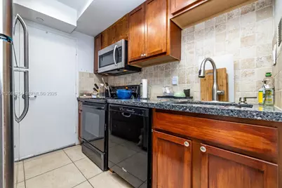 1200 West Ave #306, Miami Beach, FL 33139 - Photo 7