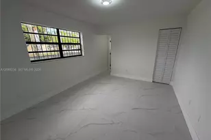 595 E 8th St, Hialeah, FL 33010 - Photo 9