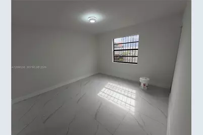 595 E 8th St #595, Hialeah, FL 33010 - Photo 5