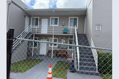 172 NW 12th St #1, Miami, FL 33136 - Photo 1