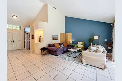 1342 NW 195th Ave, Pembroke Pines, FL 33029 - Photo 21