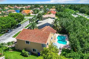 1342 NW 195th Ave, Pembroke Pines, FL 33029 - Photo 75