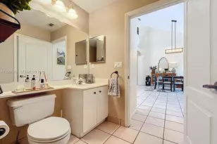1342 NW 195th Ave, Pembroke Pines, FL 33029 - Photo 41