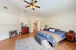 1342 NW 195th Ave, Pembroke Pines, FL 33029 - Photo 47