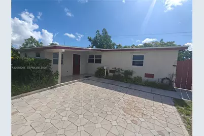 801 N 70th Ave, Hollywood, FL 33024 - Photo 1