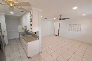 801 N 70th Ave, Hollywood, FL 33024 - Photo 11