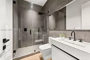 270 SW 29th Rd, Miami, FL 33129 - Photo 25