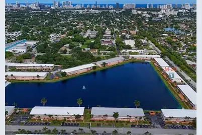 1030 SW 11 St #M20, Hallandale Beach, FL 33009 - Photo 21