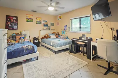 10650 NW 42nd Dr, Coral Springs, FL 33065 - Photo 21