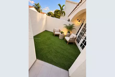 21204 Harbor Way #123-12, Aventura, FL 33180 - Photo 7
