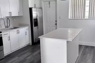 2906 NW 13th St, Miami, FL 33125 - Photo 3