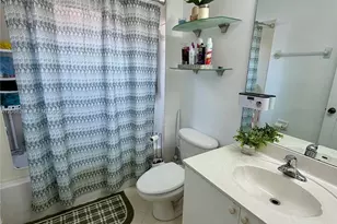 1735 NE 36th Ave, Homestead, FL 33033 - Photo 17