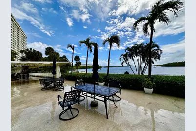 500 Bayview Dr #717, Sunny Isles Beach, FL 33160 - Photo 23