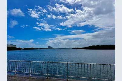 500 Bayview Dr #717, Sunny Isles Beach, FL 33160 - Photo 25