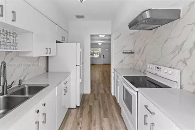 2530 SW 27th St #2530, Miami, FL 33133 - Photo 5
