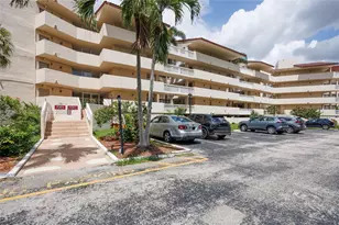 7091 Environ Blvd, Lauderhill, FL 33319 - Photo 23