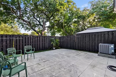 11249 NW 88th Ter, Doral, FL 33178 - Photo 35