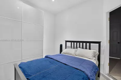 11249 NW 88th Ter, Doral, FL 33178 - Photo 19