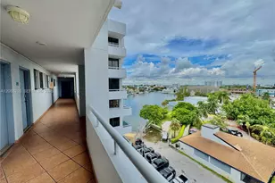 6830 Indian Creek Dr, Miami Beach, FL 33141 - Photo 31