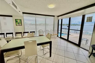 6830 Indian Creek Dr, Miami Beach, FL 33141 - Photo 35