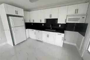 890 NW 45th Ave, Miami, FL 33126 - Photo 5