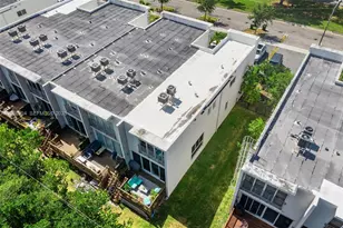 [Address not provided], North Miami, FL 33181 - Photo 31