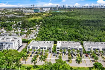 [Address not provided], North Miami, FL 33181 - Photo 35