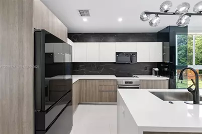 [Address not provided], North Miami, FL 33181 - Photo 11
