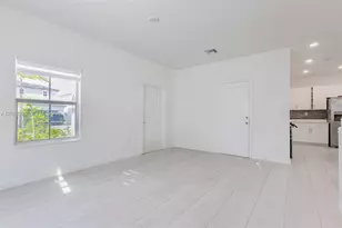 12740 SW 214th Ter, Miami, FL 33177 - Photo 9